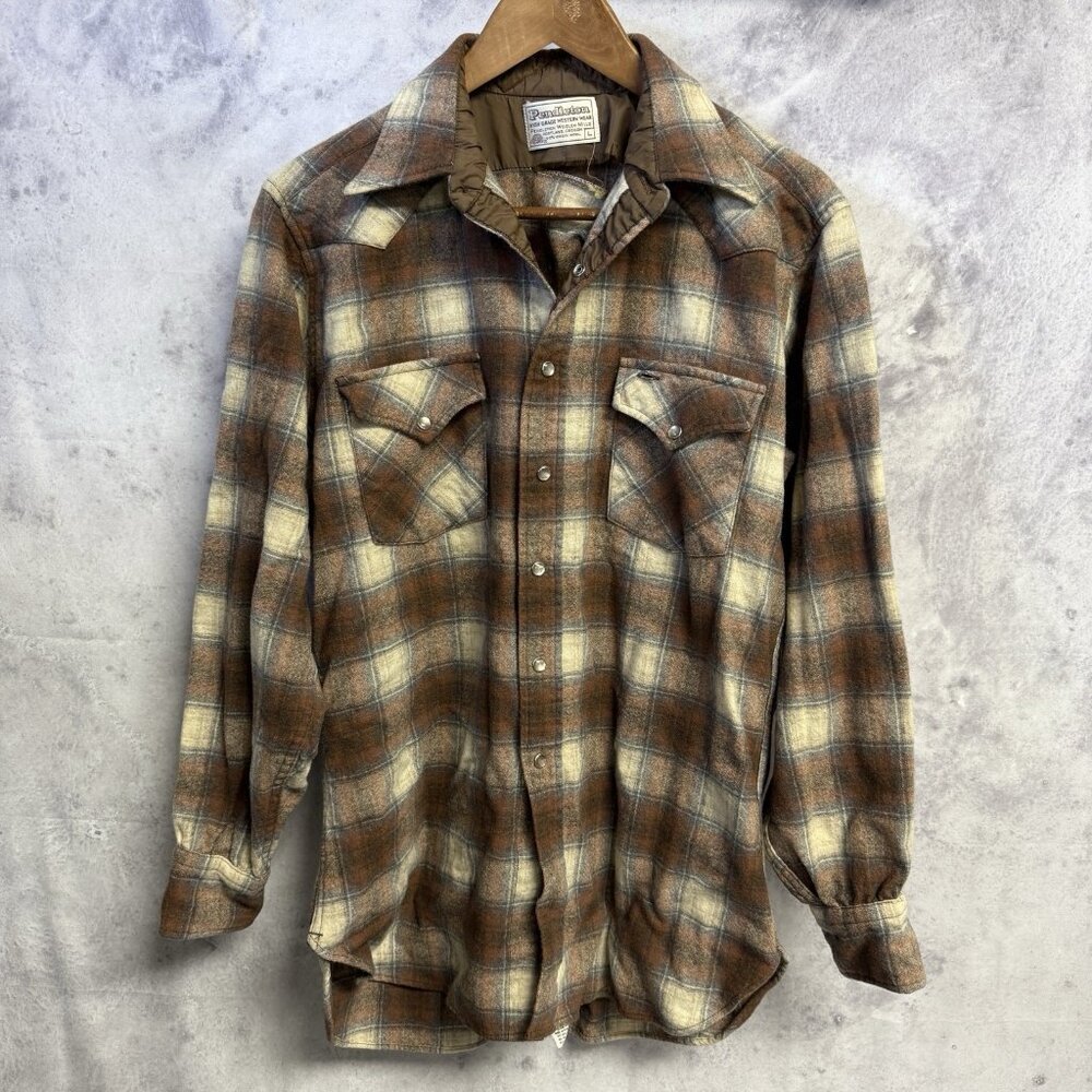 1970s Vintage Pendleton Pearl Snap Wool Flannel Shirt - Mens size Large